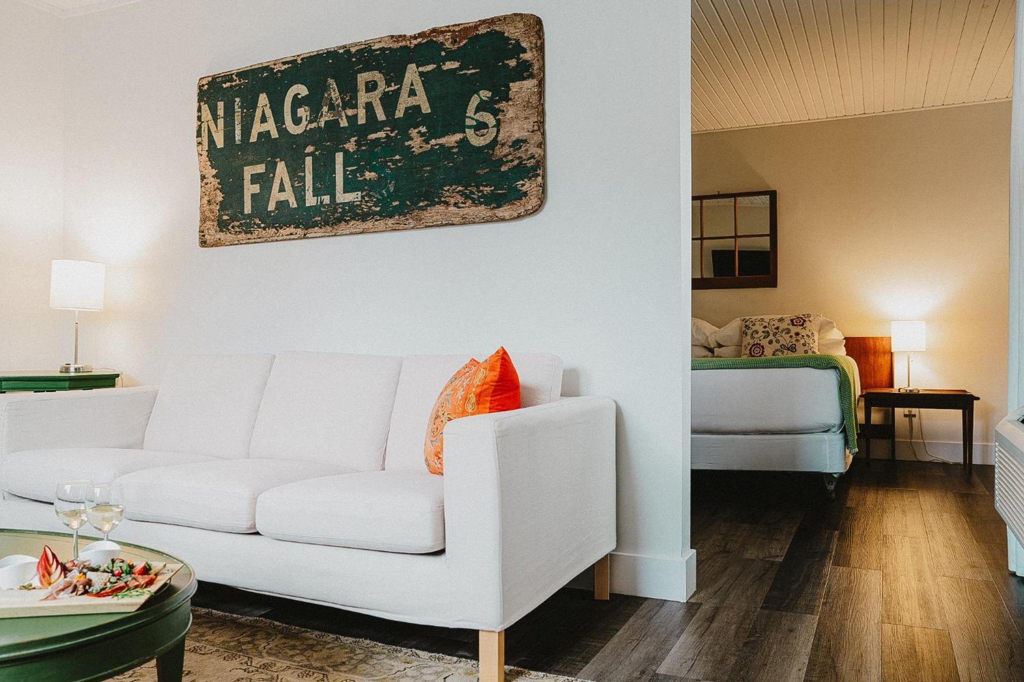 The Kent Motel Niagara-on-the-Lake Exteriör bild